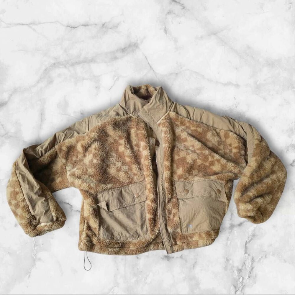 Joy Lab Small Fleece Tan Checkered Coat